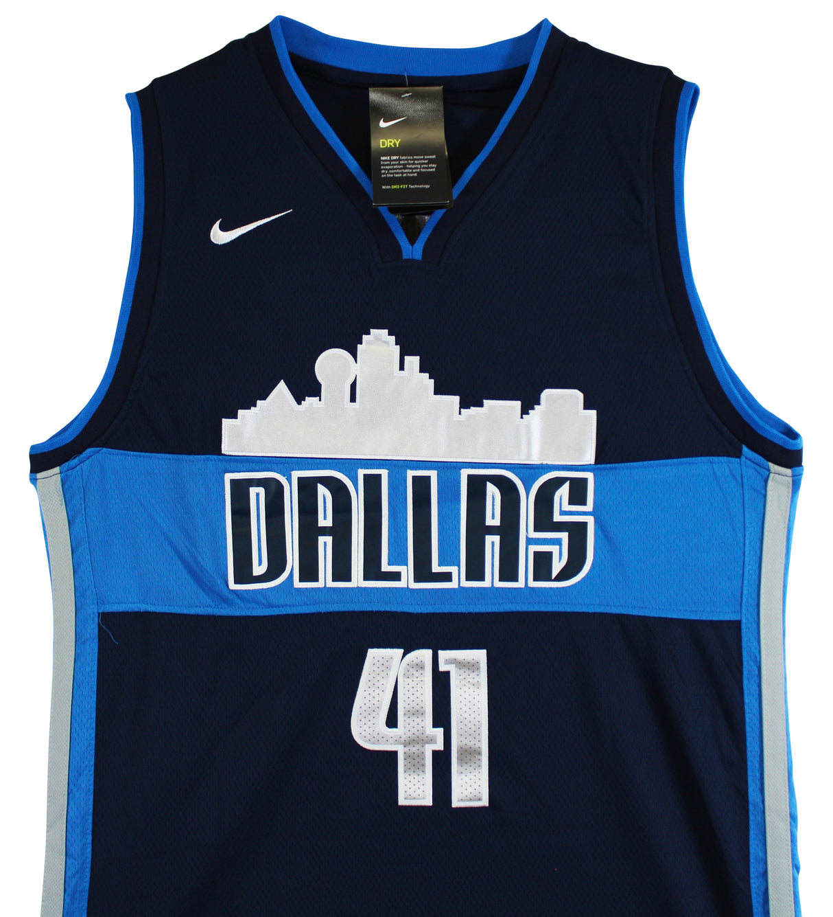 Mavericks Dirk Nowitzki Signed Navy Blue Nike Swingman Jersey BAS #E26587