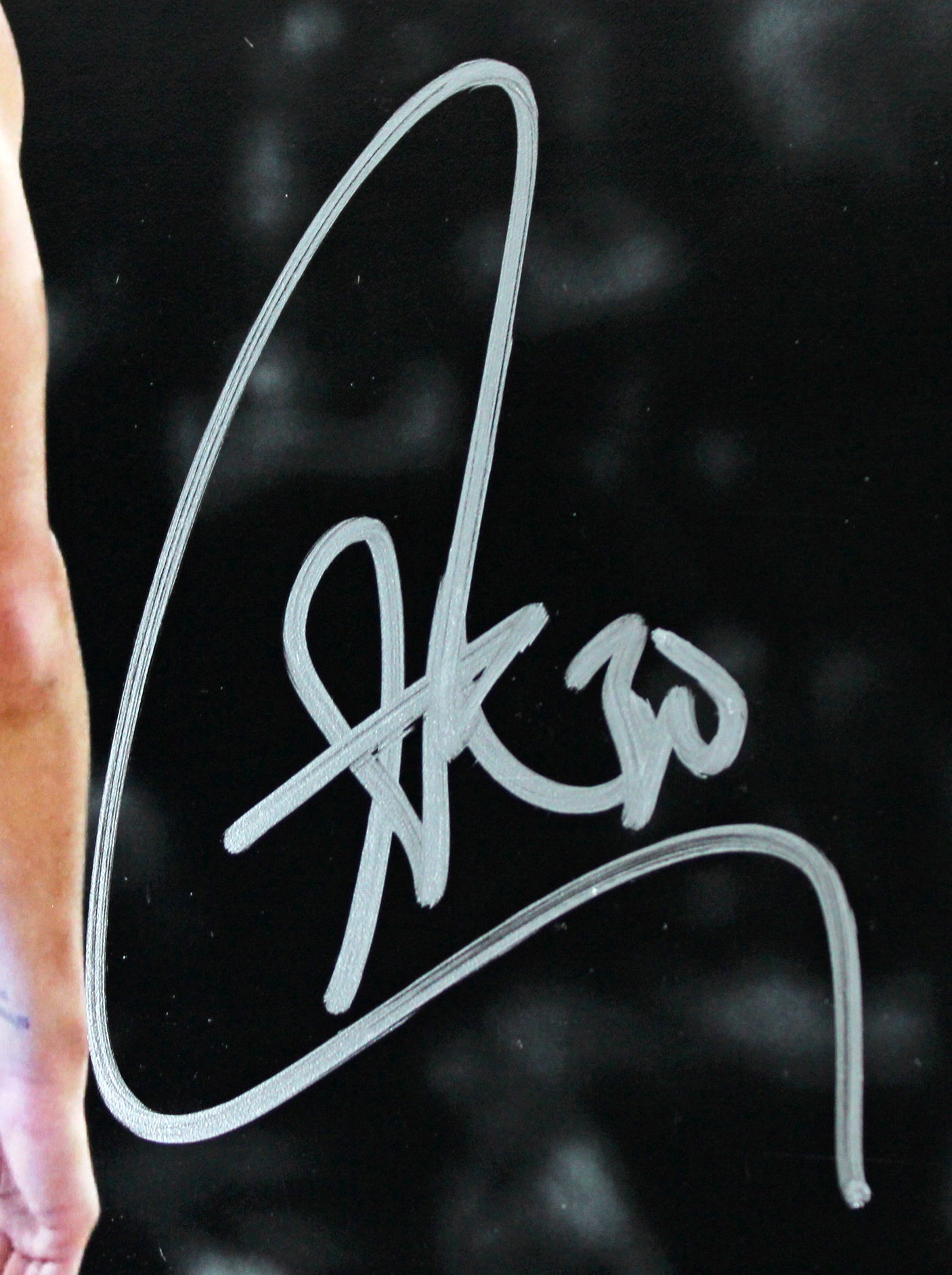 Warriors Stephen Curry Authentic Signed 16x20 Horizontal Spotlight Photo JSA 5