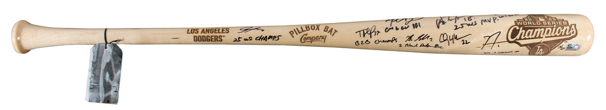 2025 Dodgers (8) Sasaki, Yamamoto, Freeman, Betts +4 Signed WS Bat LE FAN & MLB