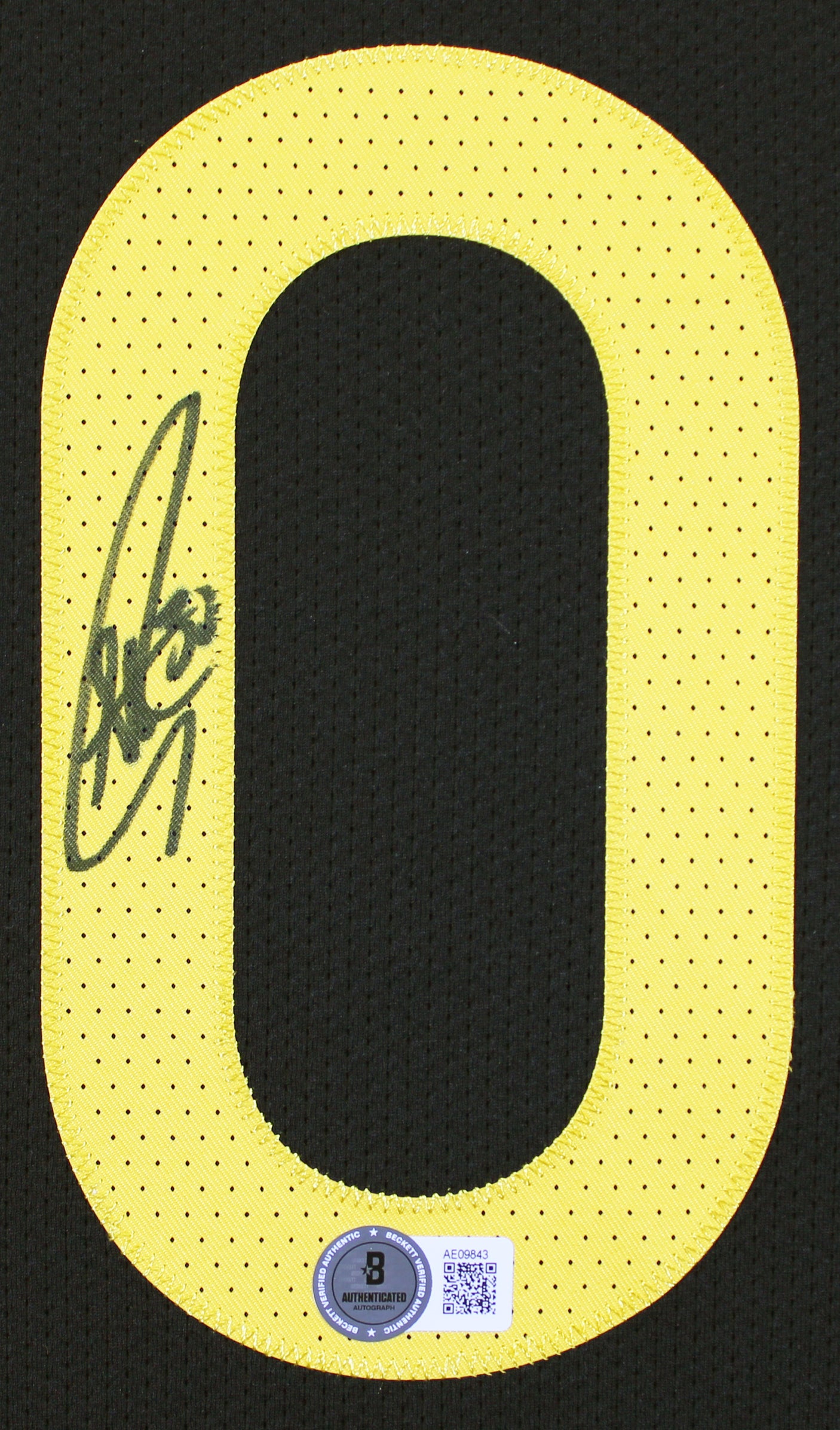 Stephen Curry Signed Black Nike Rose City Edition Authentic Framed Jersey BAS