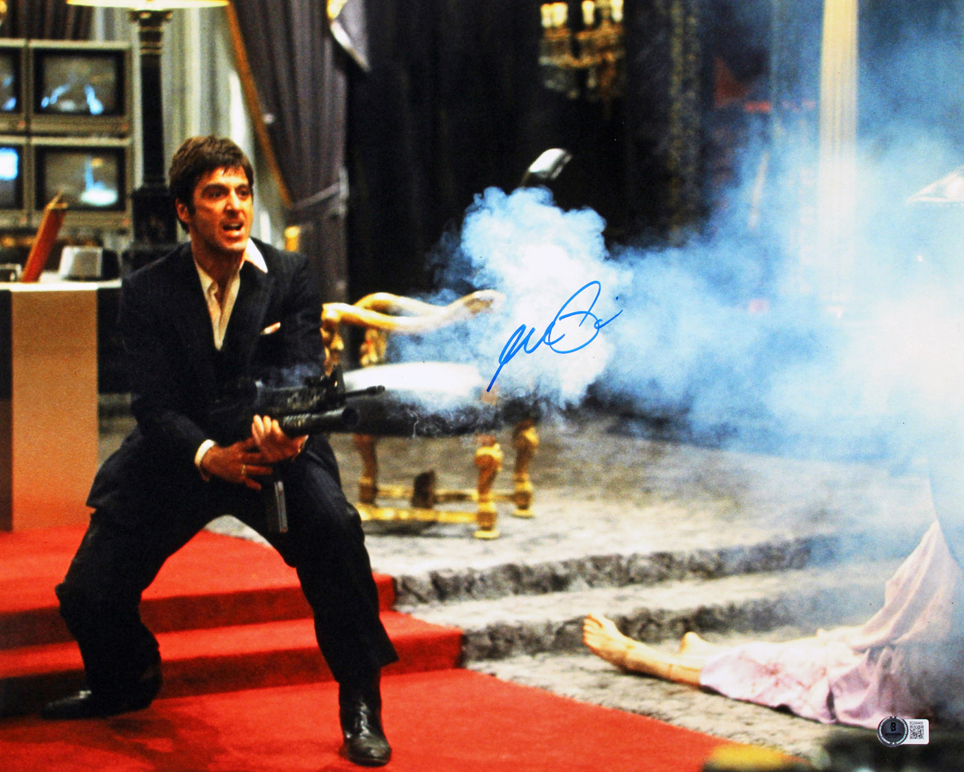 Al Pacino Scarface Authentic Signed 16x20 Horizontal Shooting Photo BAS