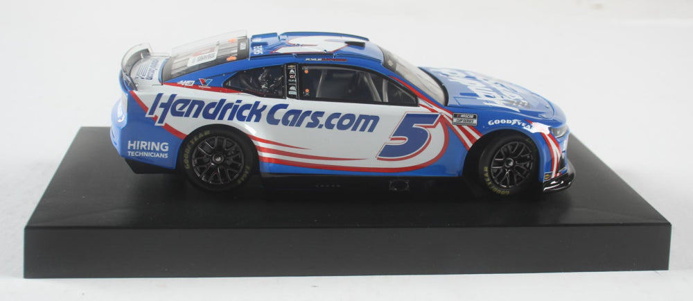 Kyle Larson Signed "HendrickCars.com" 2024 Camaro ZL1 1:24 Scale Die-Cast Car (PA)