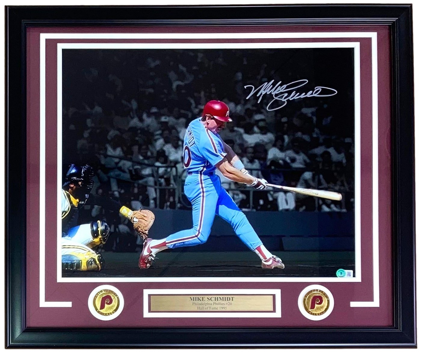 Mike Schmidt Signed Framed 16x20 Philadelphia Phillies Spotlight Photo BAS