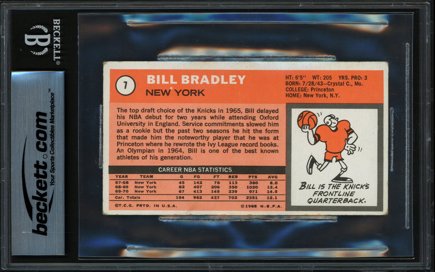 Bill Bradley Autographed 1970-71 Topps Card #7 New York Knicks Beckett BAS #18281292