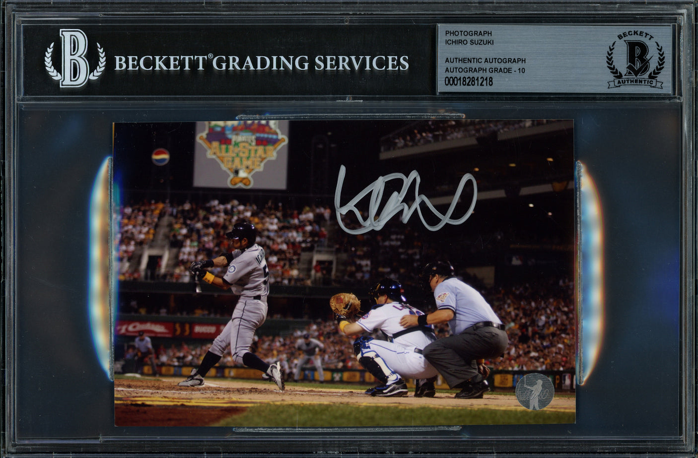 Ichiro Suzuki Autographed 4x6 Photo Seattle Mariners Auto Grade Gem Mint 10 Beckett BAS #18281218
