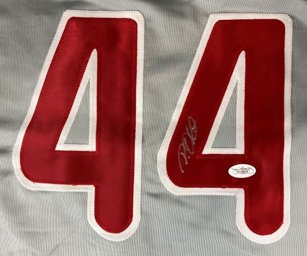 Roy Oswalt Philadelphia Signed Gray Baseball Jersey JSA Hologram - Sports Integrity