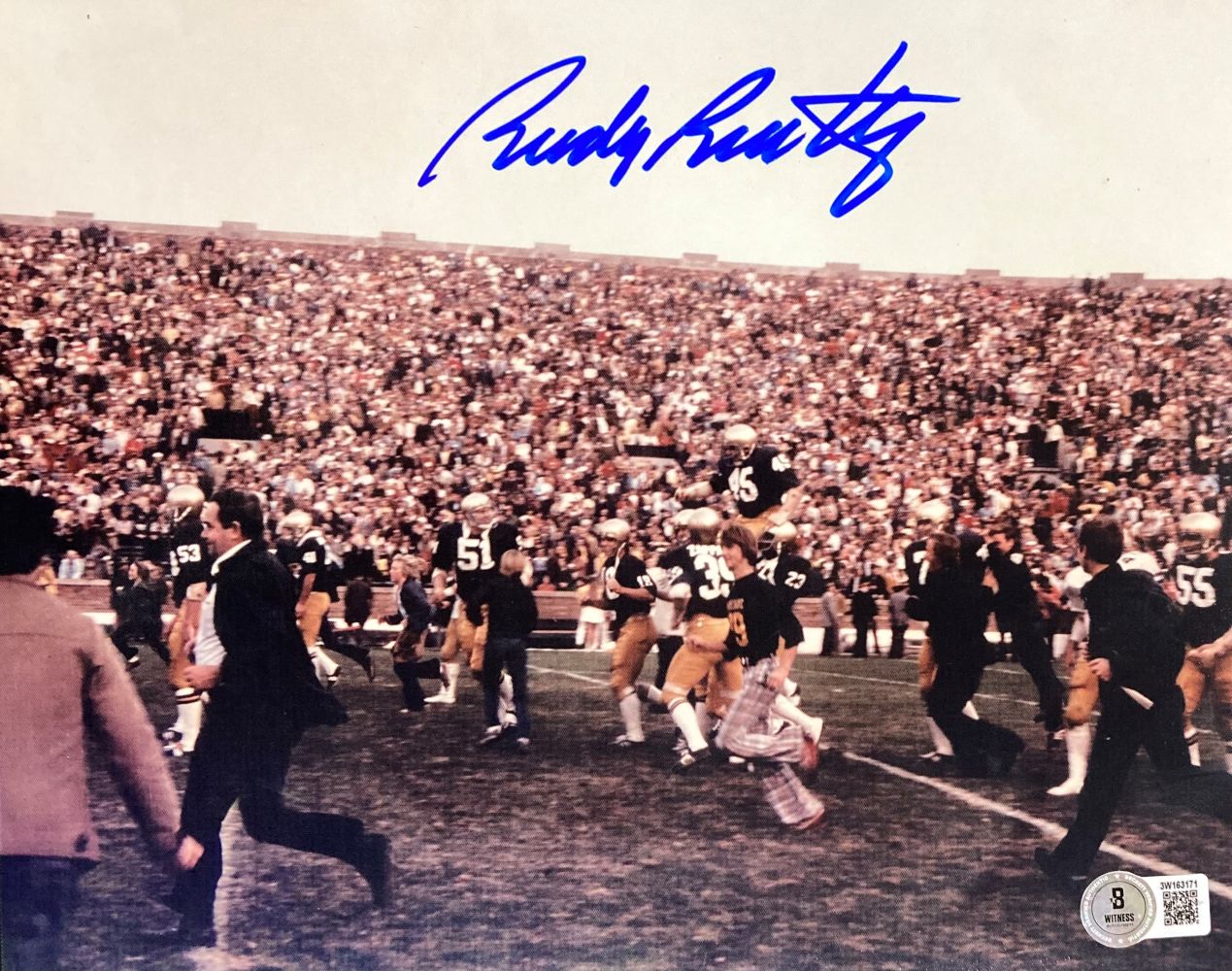 Rudy Ruettiger Signed 8x10 Notre Dame Fighting Irish Photo BAS