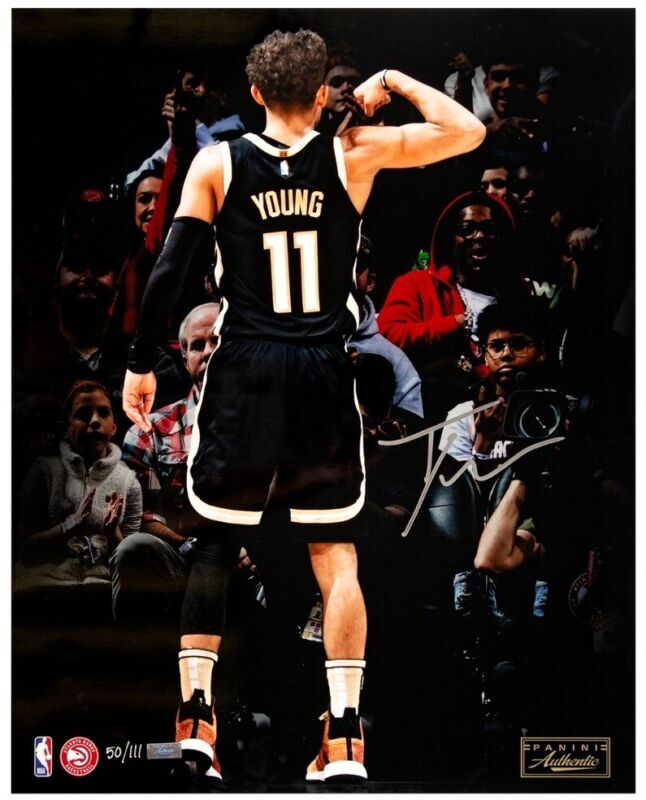 TRAE YOUNG Autographed Atlanta Hawks "Flex" 16" x 20" Photo PANINI LE 111