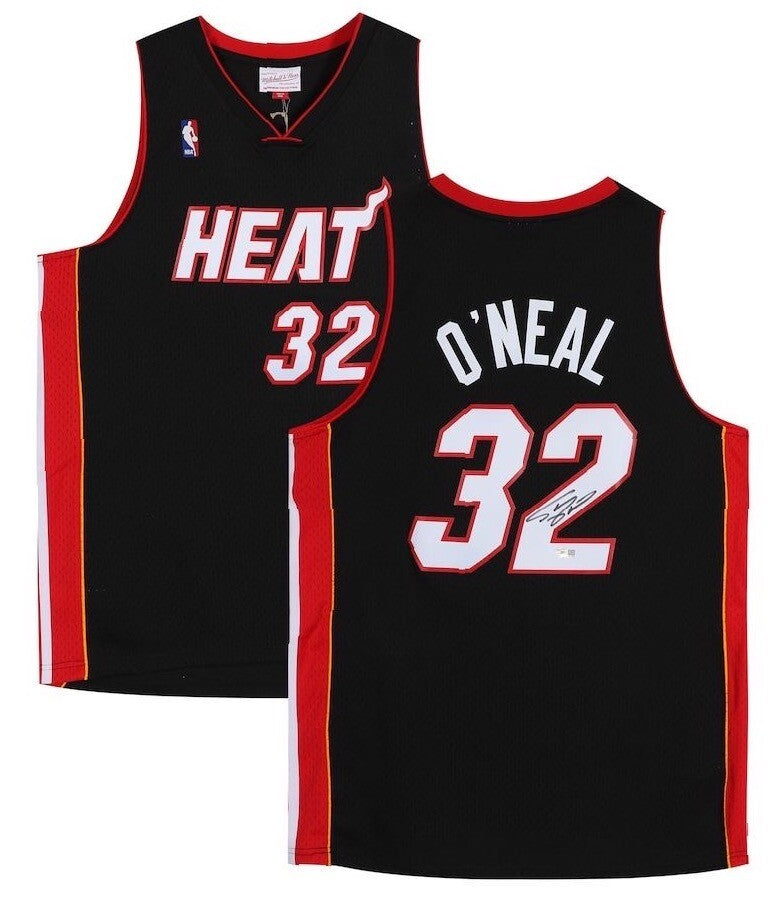 SHAQUILLE O'NEAL Autographed Miami Heat Black 2005-06 Mitchell & Ness Swingman Jersey FANATICS