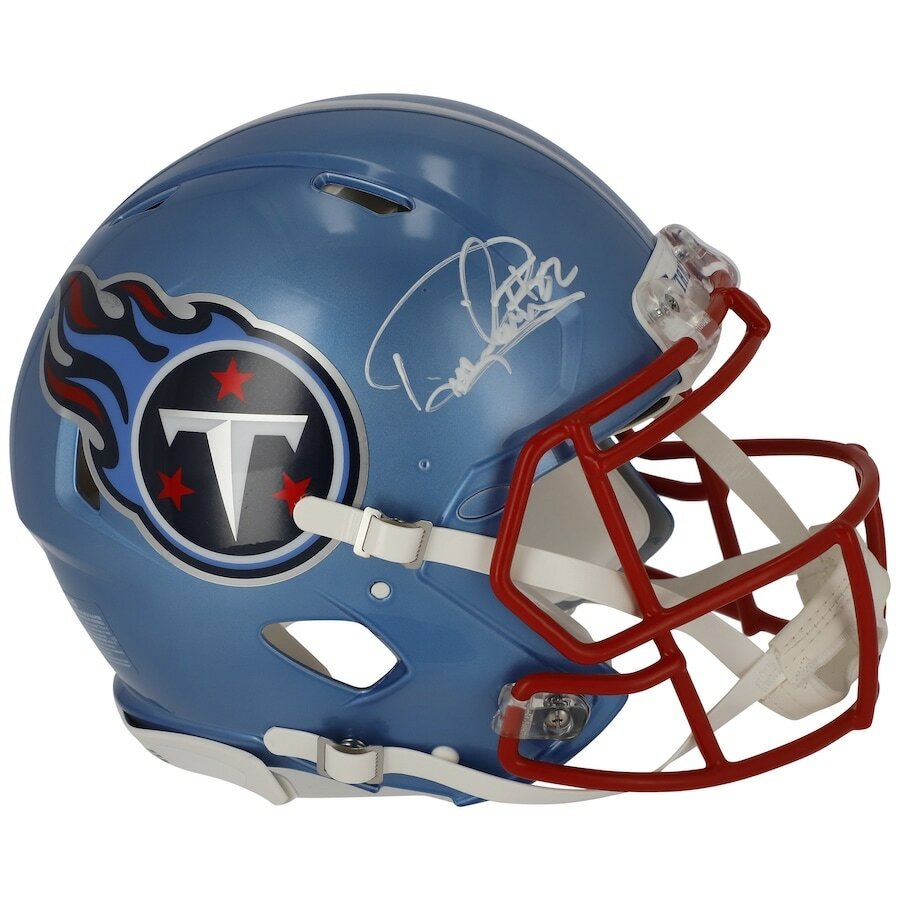 DERRICK HENRY Autographed Tennessee Titans Flash Speed Authentic Helmet FANATICS