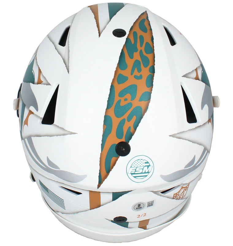 Tyreek Hill Autgraphed/Inscribed "CHEETAH" Miami Dolphins FSM Custom Painted "Ripped" Speedflex Authentic Helmet Beckett Witnessed LE 2/2