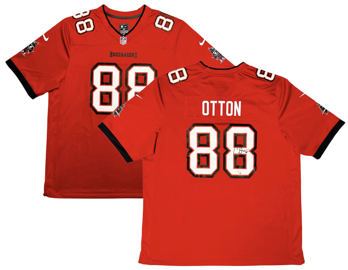 Cade Otton Autographed Tampa Bay Buccaneers Red Nike Game Jersey Fanatics