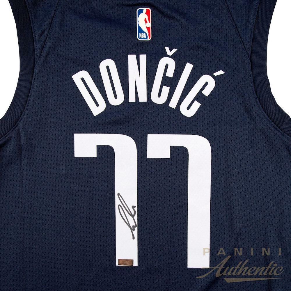 Luka Doncic Autographed Dallas Mavericks Navy Blue Nike Swingman Jersey Panini