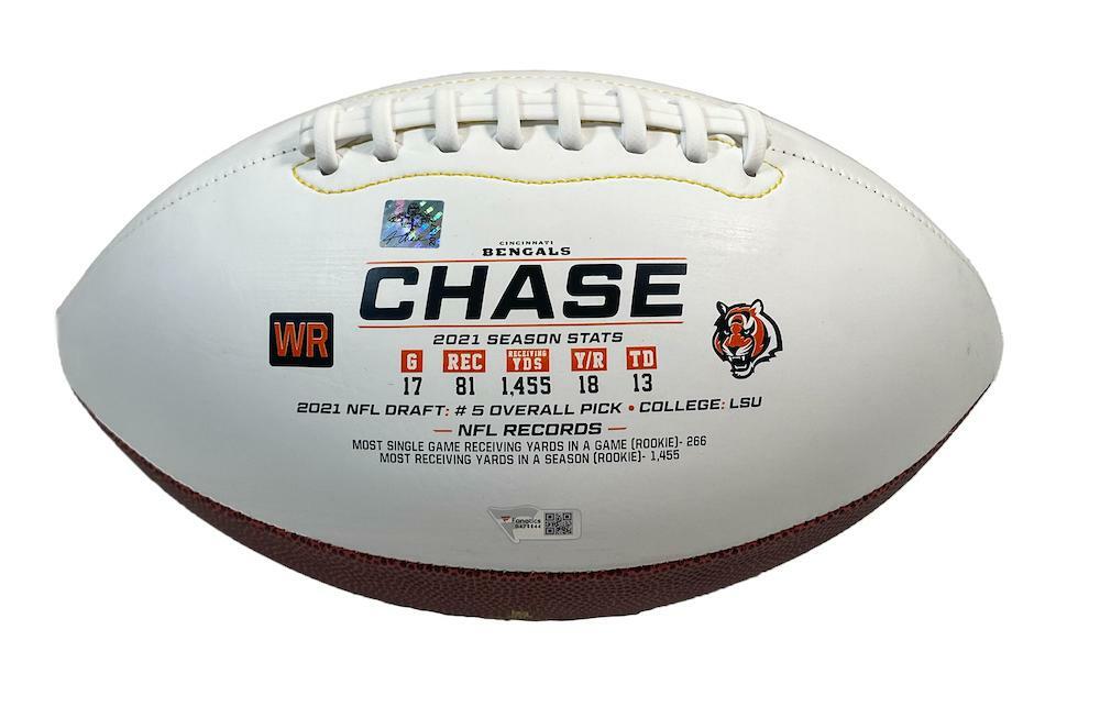 JA'MARR CHASE Autographed/Inscribed "2021 OROY 81 Rec 1,455 yrds" Cincinnati Bengals White Panel Football FANATICS LE 1/25