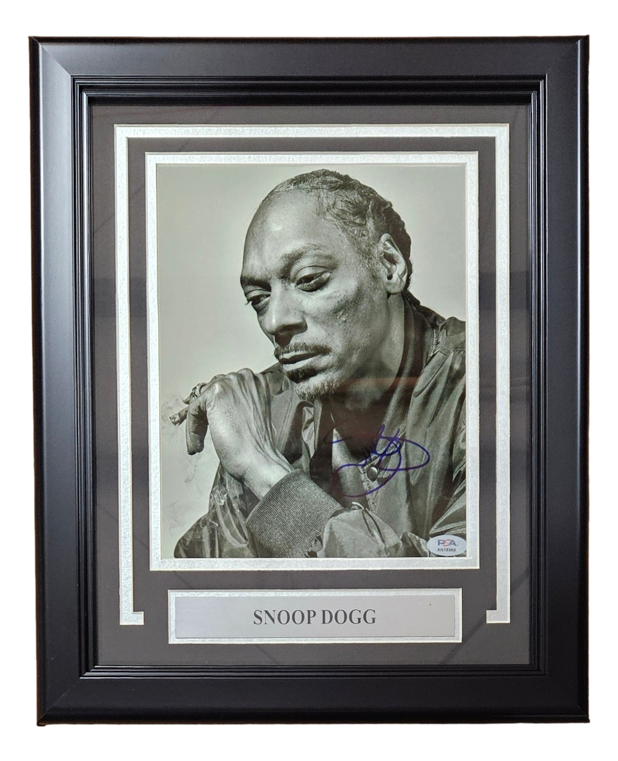 Snoop Dogg Signed Framed 8x10 Photo PSA AN18968