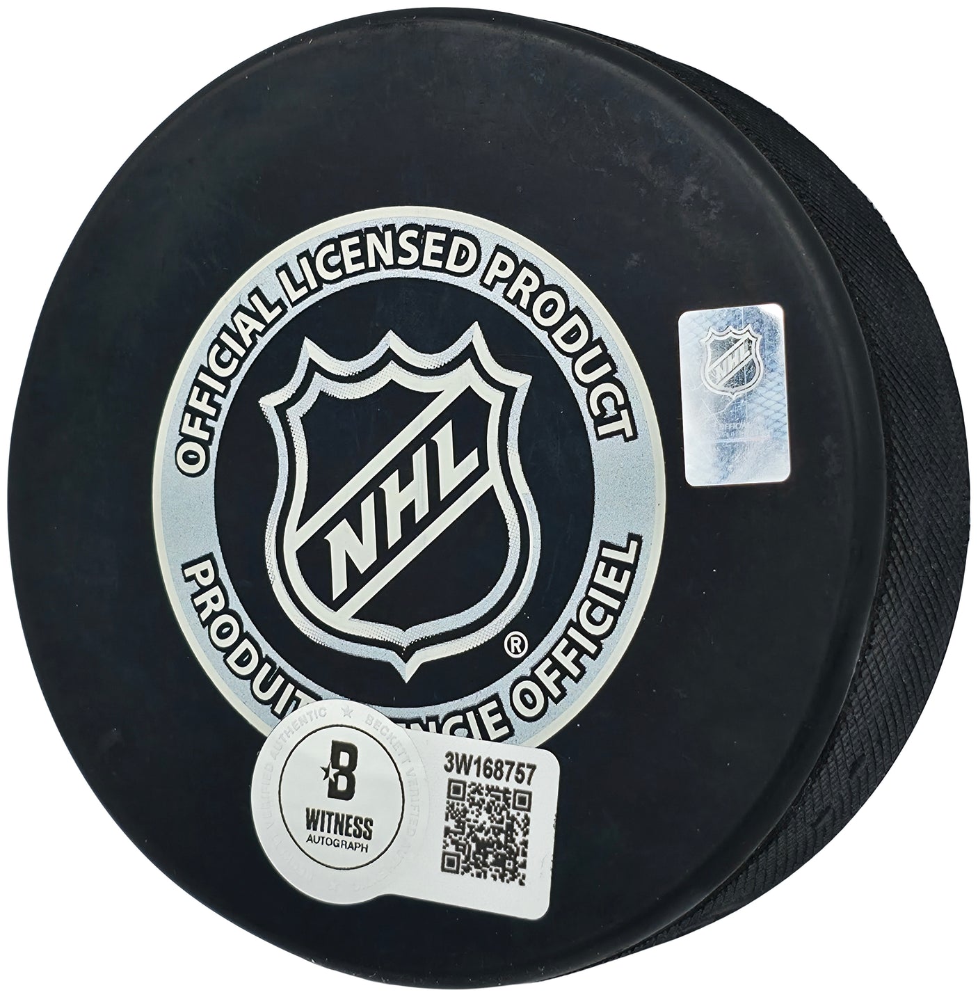 Jonathan Toews Autographed Official 2010 Stanley Cup Champions Chicago Blackhawks Logo Hockey Puck Beckett BAS Witness Stock #250563
