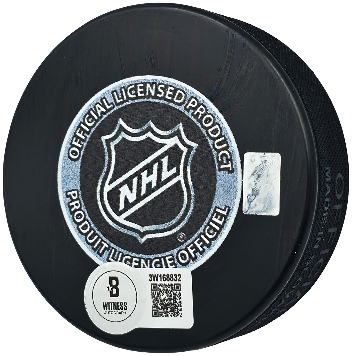 Jonathan Toews Autographed Official 2013 Stanley Cup Champions Chicago Blackhawks Logo Hockey Puck Beckett BAS Witness Stock #250564