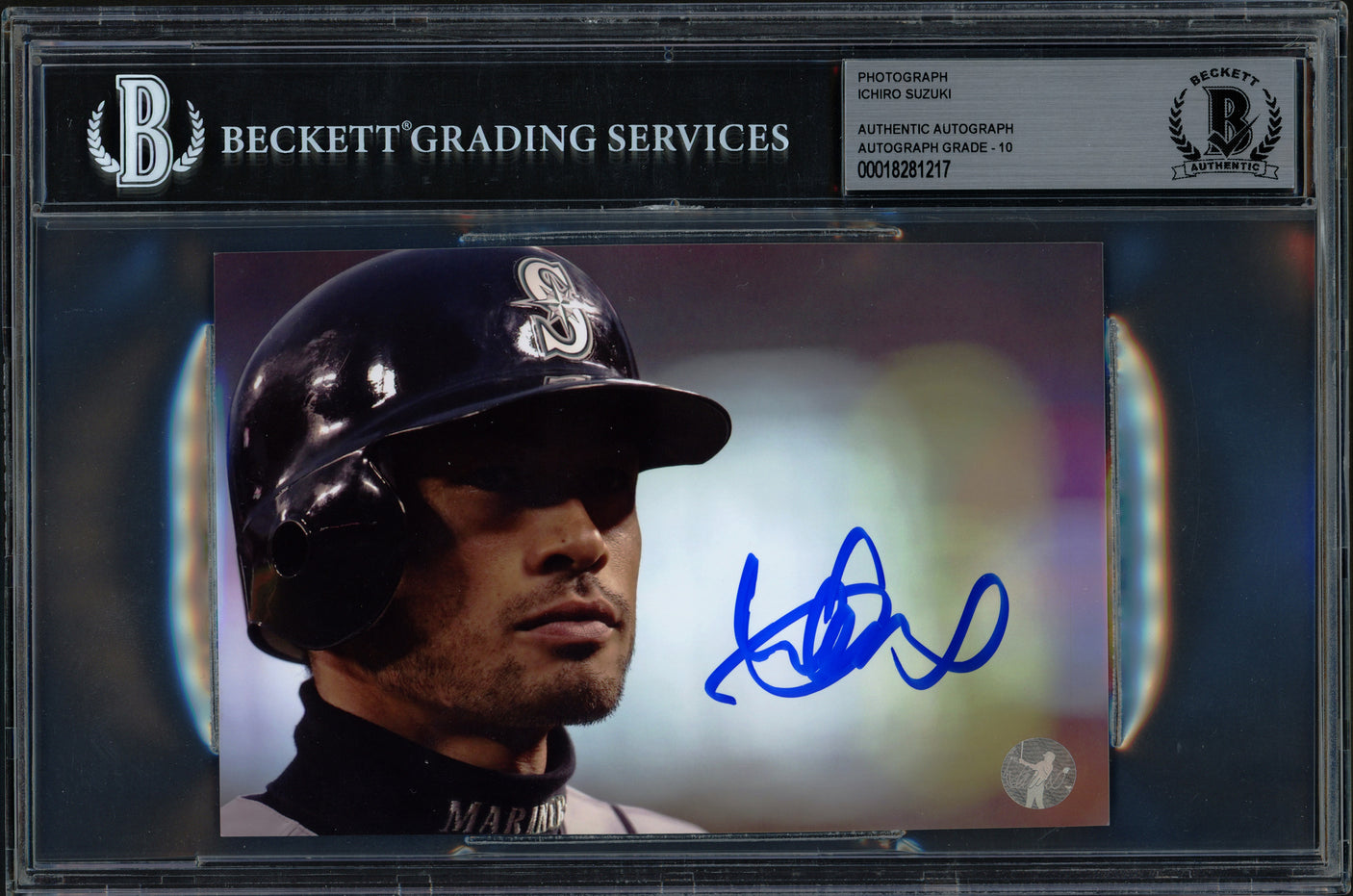 Ichiro Suzuki Autographed 4x6 Photo Seattle Mariners Auto Grade Gem Mint 10 Beckett BAS Stock #251040
