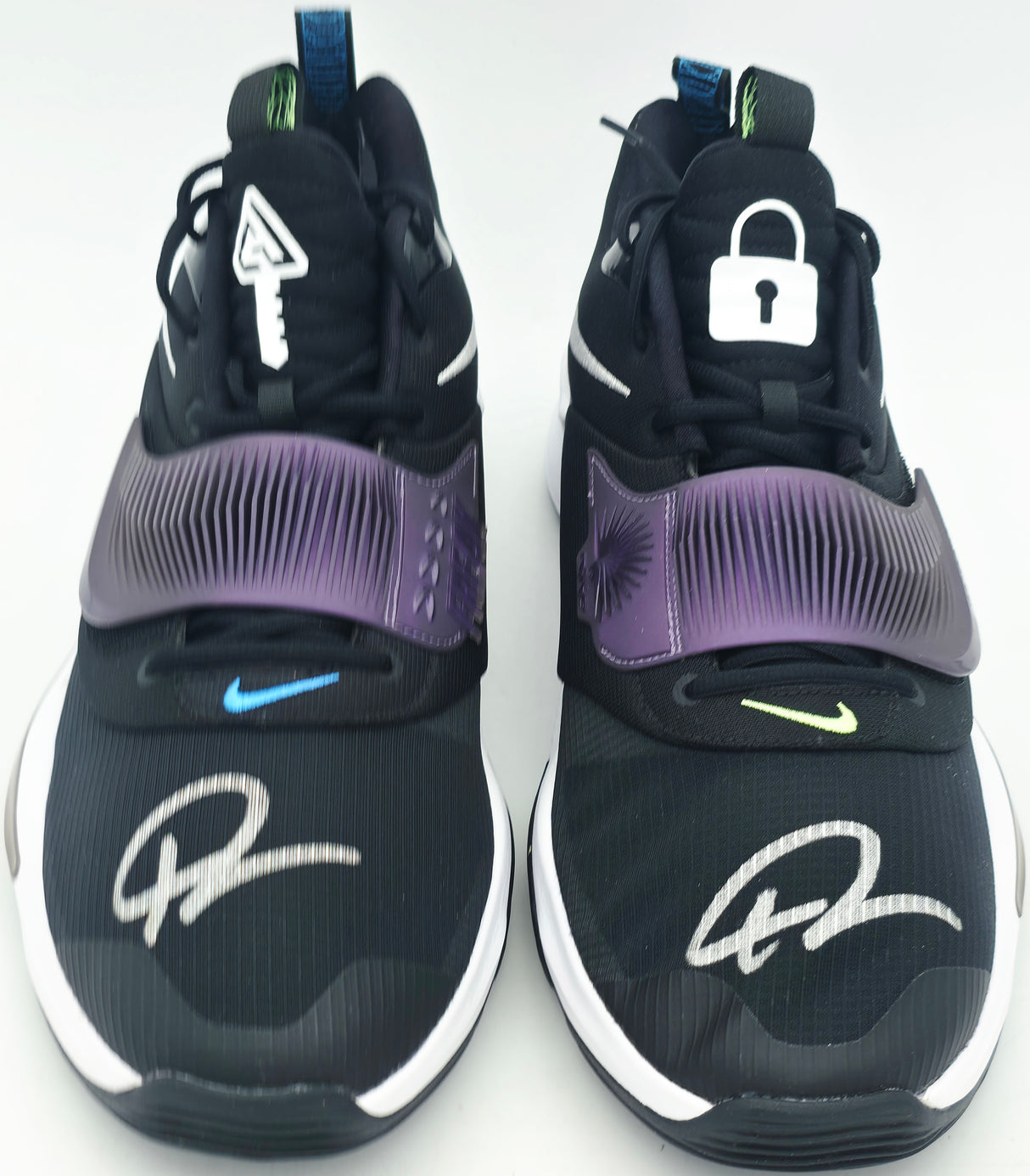 Giannis Antetokounmpo Autographed 2021 Player Exclusive (PE) Promo Black Nike Zoom Freak 3 NRG Shoes Bucks Size 17 Beckett BAS Witness Stock #252761