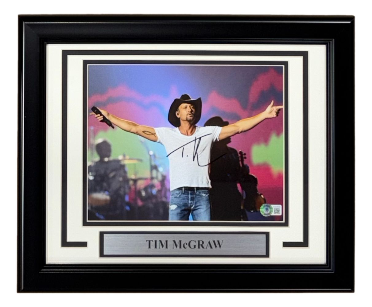 Tim McGraw Signed Framed 8x10 Photo BAS