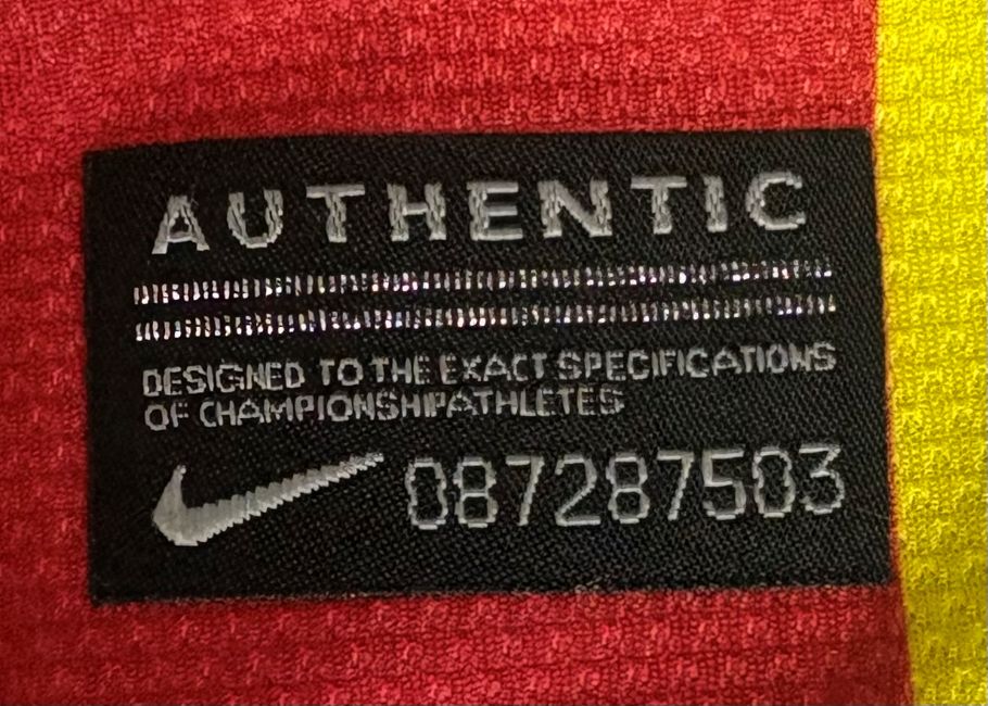 Xavi Signed Barcelona 2013/14 Nike Soccer Jersey BAS