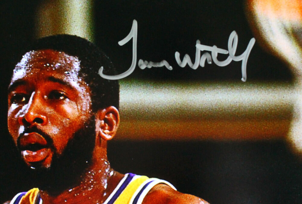 Magic Johnson/James Worthy Autographed Lakers 16x20 PF Photo-Beckett W *Silver Image 3
