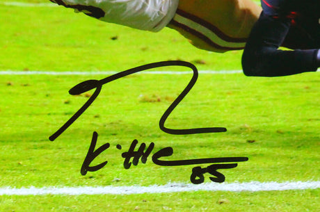 George Kittle Signed SF 49ers 8x10 Diving Catch PF Photo- Beckett W Hologram *Black Image 2