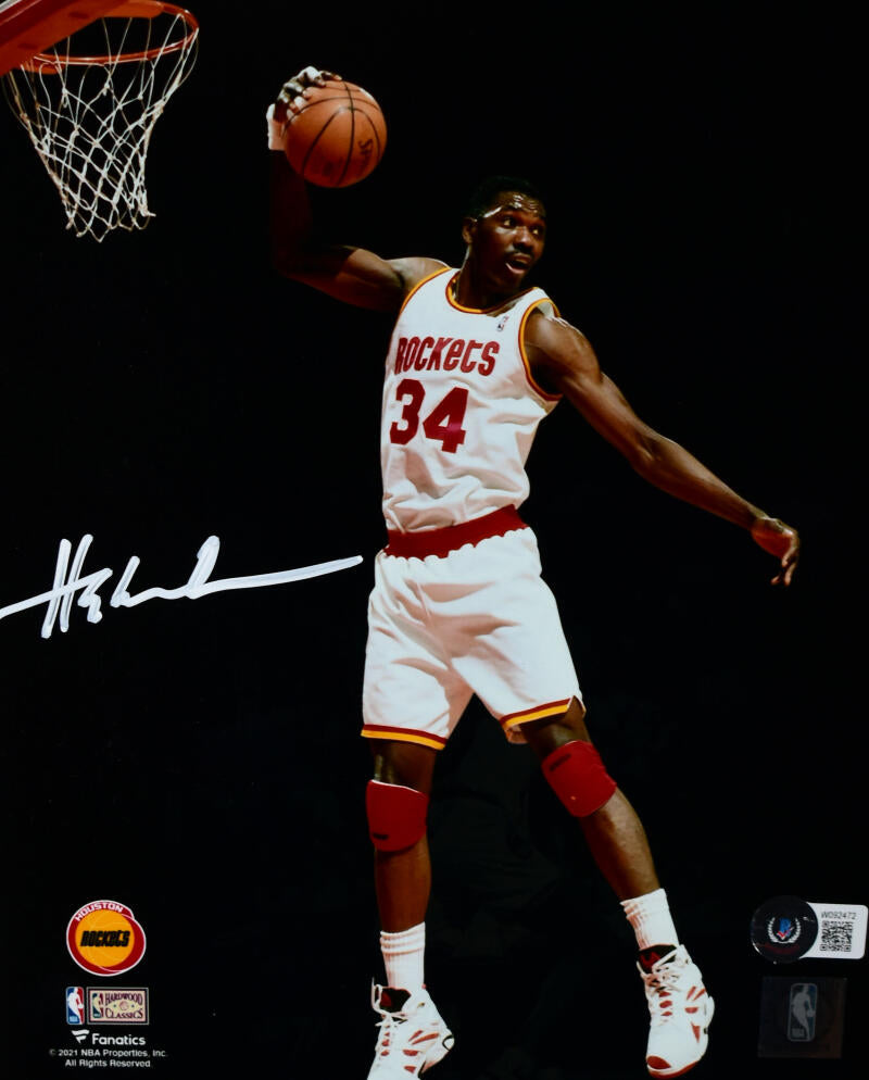 Hakeem Olajuwon Houston Rockets Autographed 8x10 Spotlight Photo- Beckett W Hologram *White Image 1