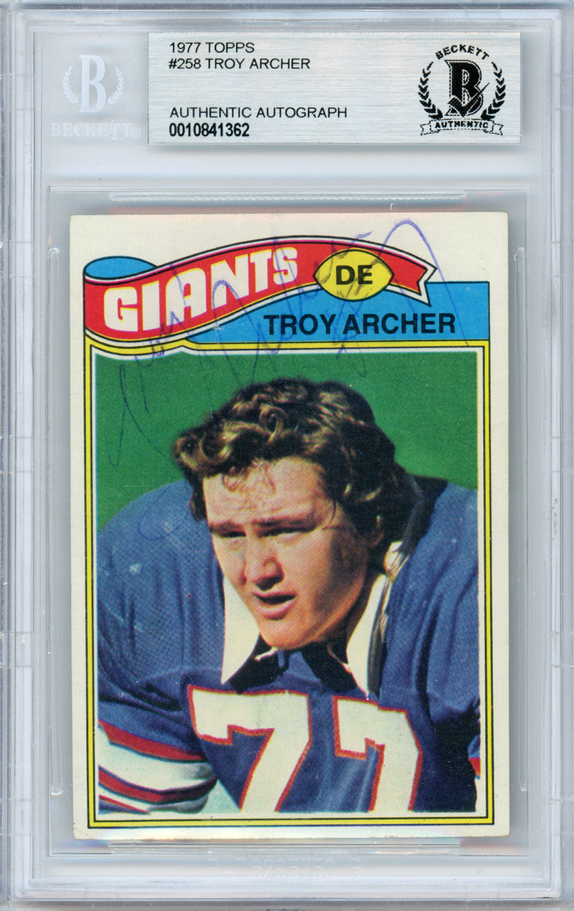 Troy Archer Autographed 1977 Topps Rookie Card #258 New York Giants Beckett BAS #10841362