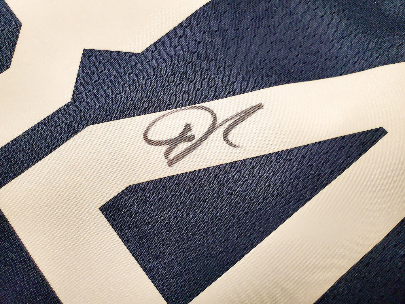 Team Greece Giannis Antetokounmpo Autographed Blue Nike Jersey Size XL Beckett BAS QR Stock #197443