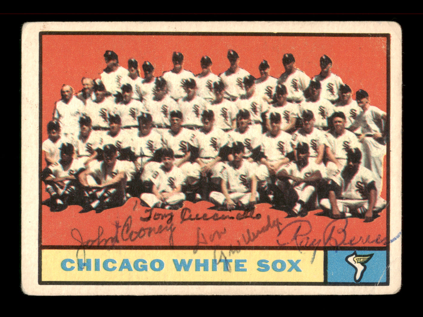 Johnny Cooney, Tony Cuccinello, Ray Berres & Don Gutteridge Autographed 1961 Topps Team Card #7 Chicago White Sox All 4 coaches SKU #197760