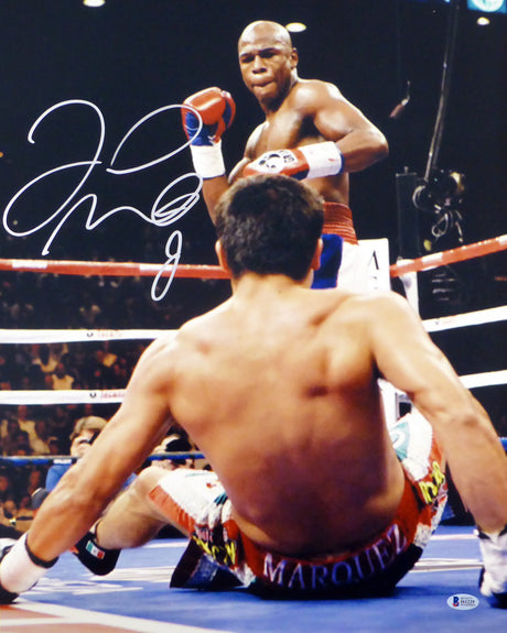Floyd Mayweather Jr. Autographed Framed 16x20 Photo Beckett BAS Stock #200337