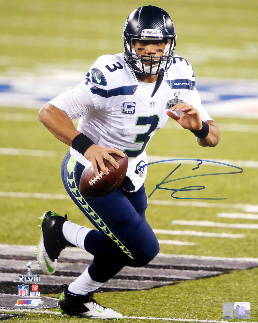 Russell Wilson Autographed Framed 16x20 Photo Seattle Seahawks Super Bowl XLVIII RW Holo Stock #200374