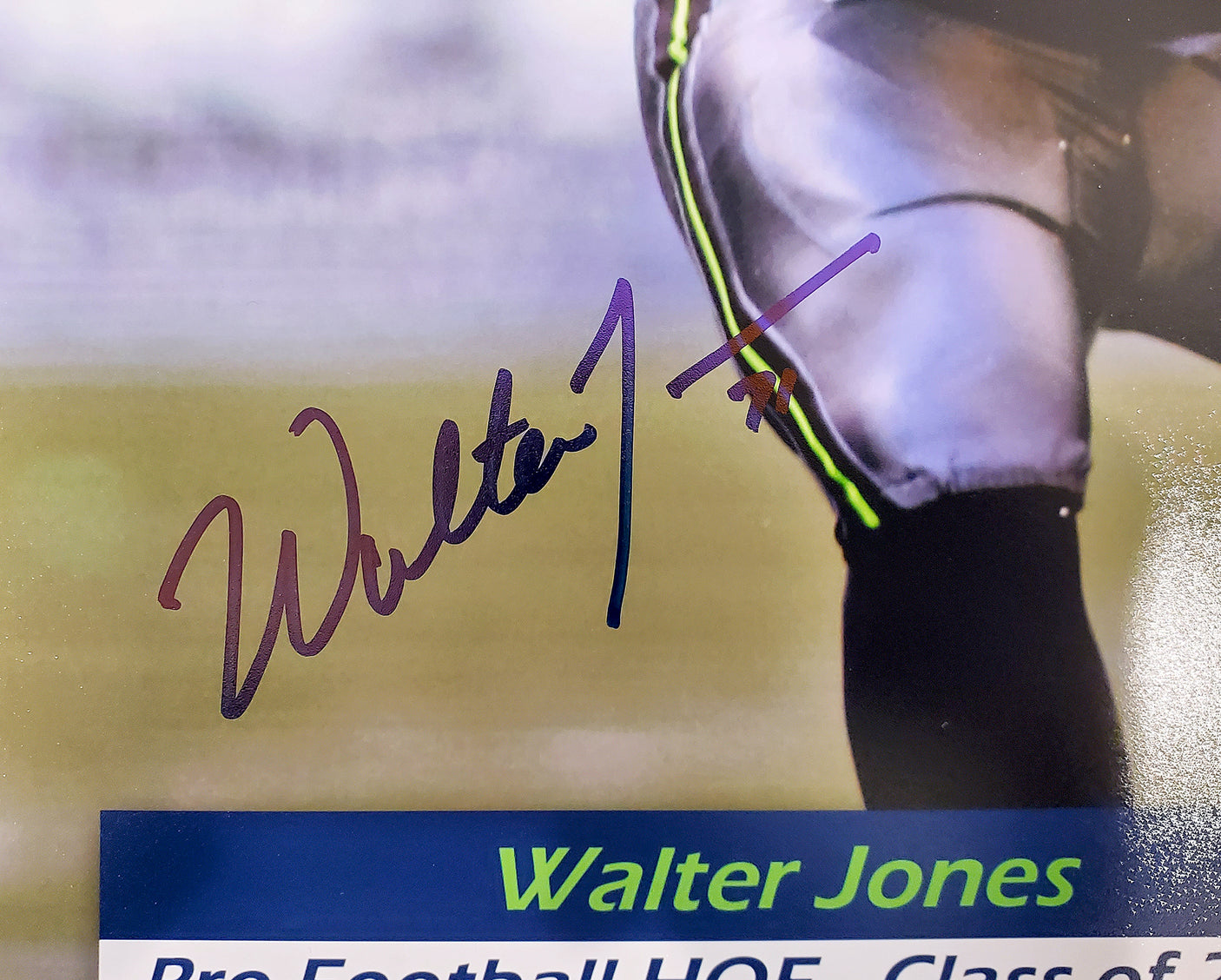 Walter Jones Autographed Framed 16x20 Photo Seattle Seahawks MCS Holo Stock #200380