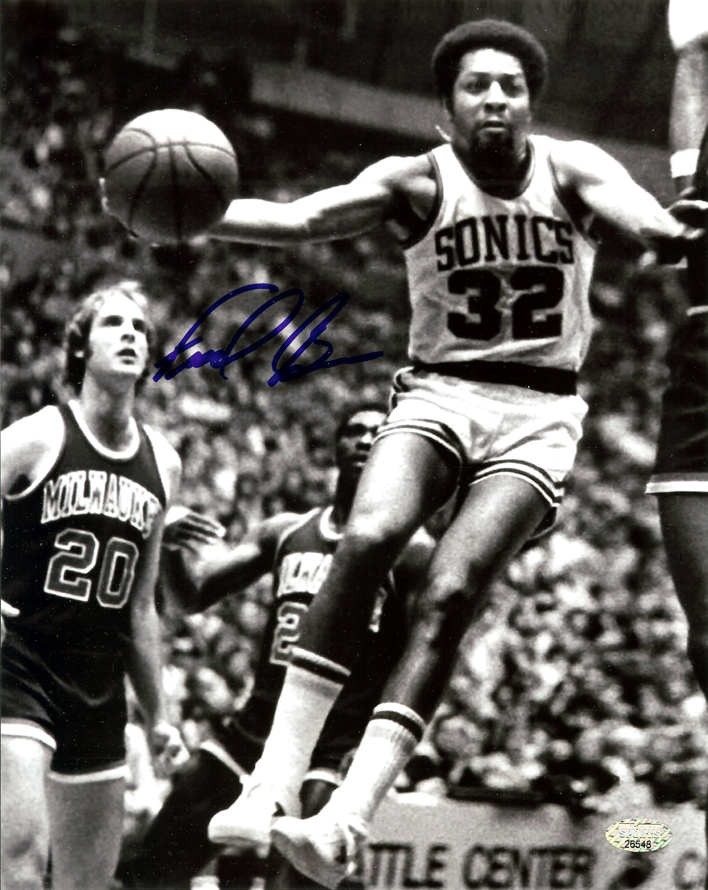 Downtown Fred Brown Autographed Framed 8x10 Photo Seattle Supersonics MCS Holo Stock #200389