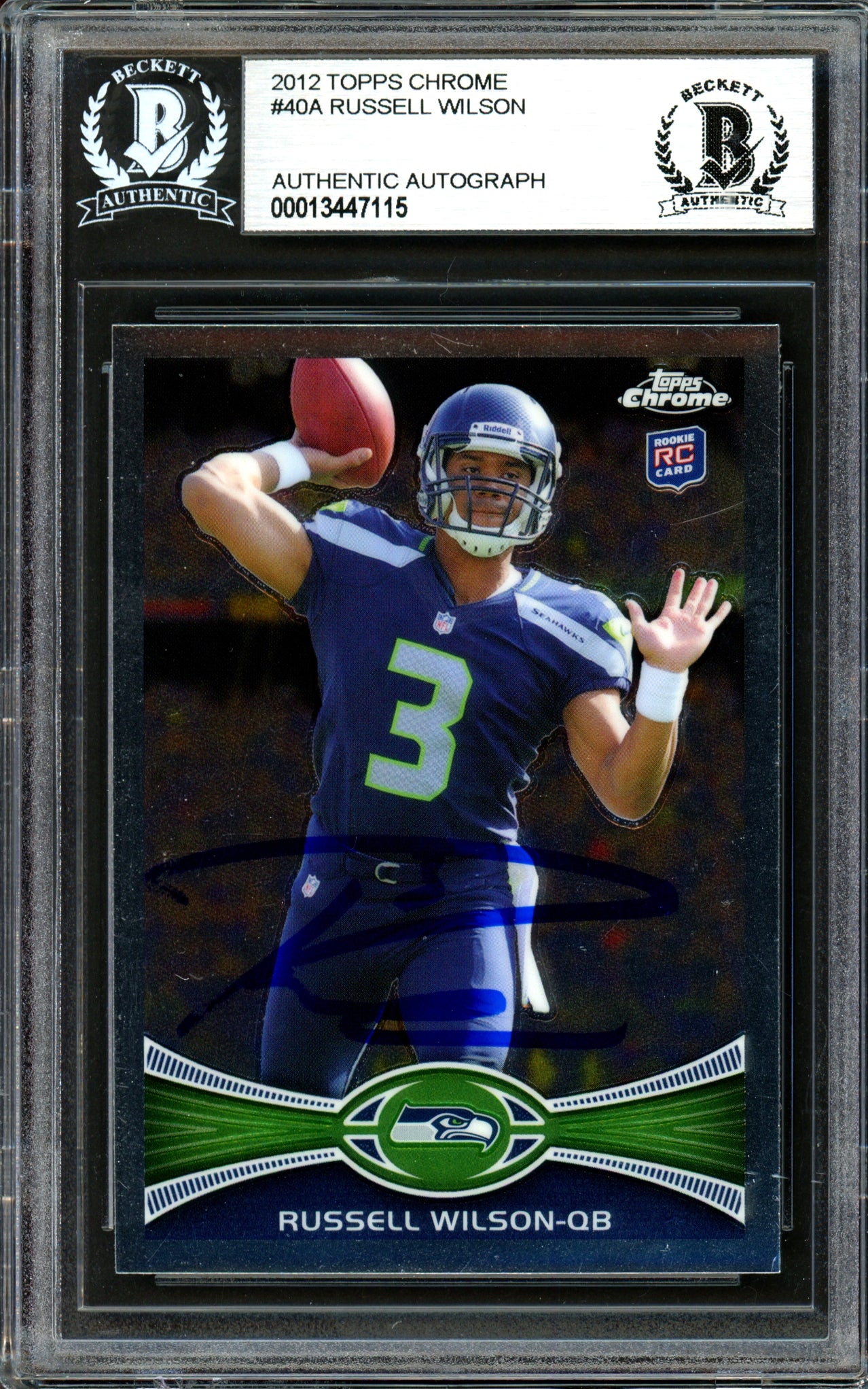 Russell Wilson Autographed 2012 Topps Chrome Rookie Card #40 Seattle Seahawks (Bubbling) Beckett BAS #13447115