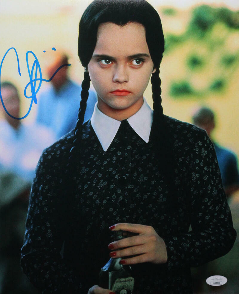Christina Ricci Autographed 11x14 Photo Addams Family Close Up - JSA Auth *Blue