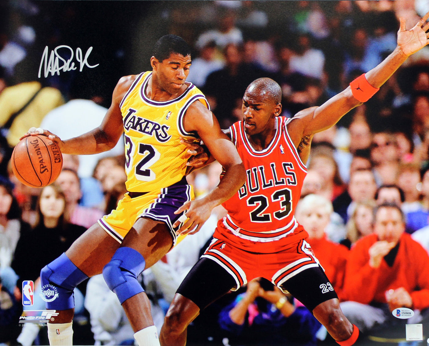 Lakers Magic Johnson Signed 16X20 Photo w/ Michael Jordan BAS Witnessed