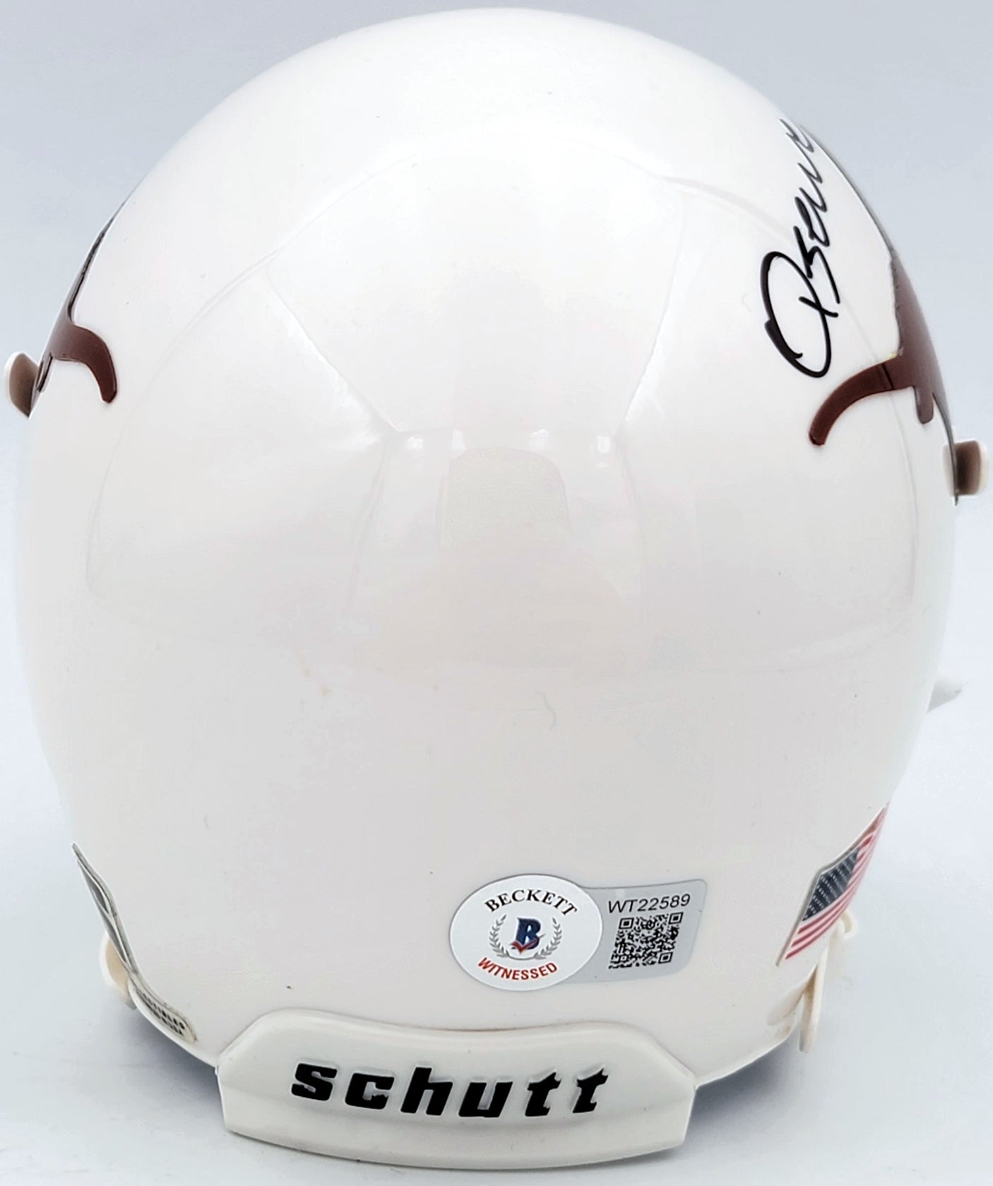 Quinn Ewers Autographed Texas Longhorns White Schutt Mini Helmet Beckett BAS QR Stock #201715