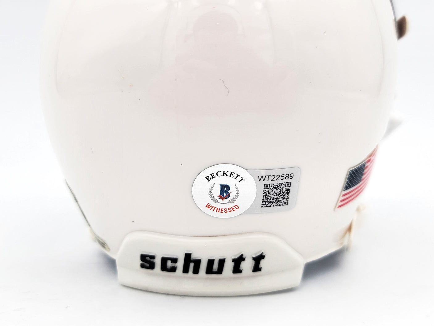 Quinn Ewers Autographed Texas Longhorns White Schutt Mini Helmet Beckett BAS QR Stock #201715