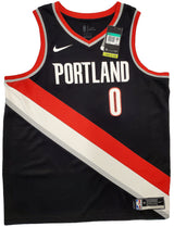 Portland Trail Blazers Damian Lillard Autographed Black Nike Jersey Size XL Beckett BAS Stock #195900