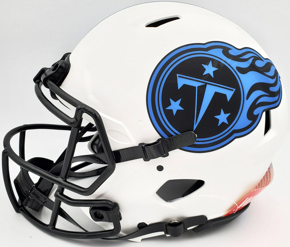 Derrick Henry Autographed Tennessee Titans Lunar Eclipse White Full Size Authentic Speed Helmet Beckett BAS QR Stock #196614