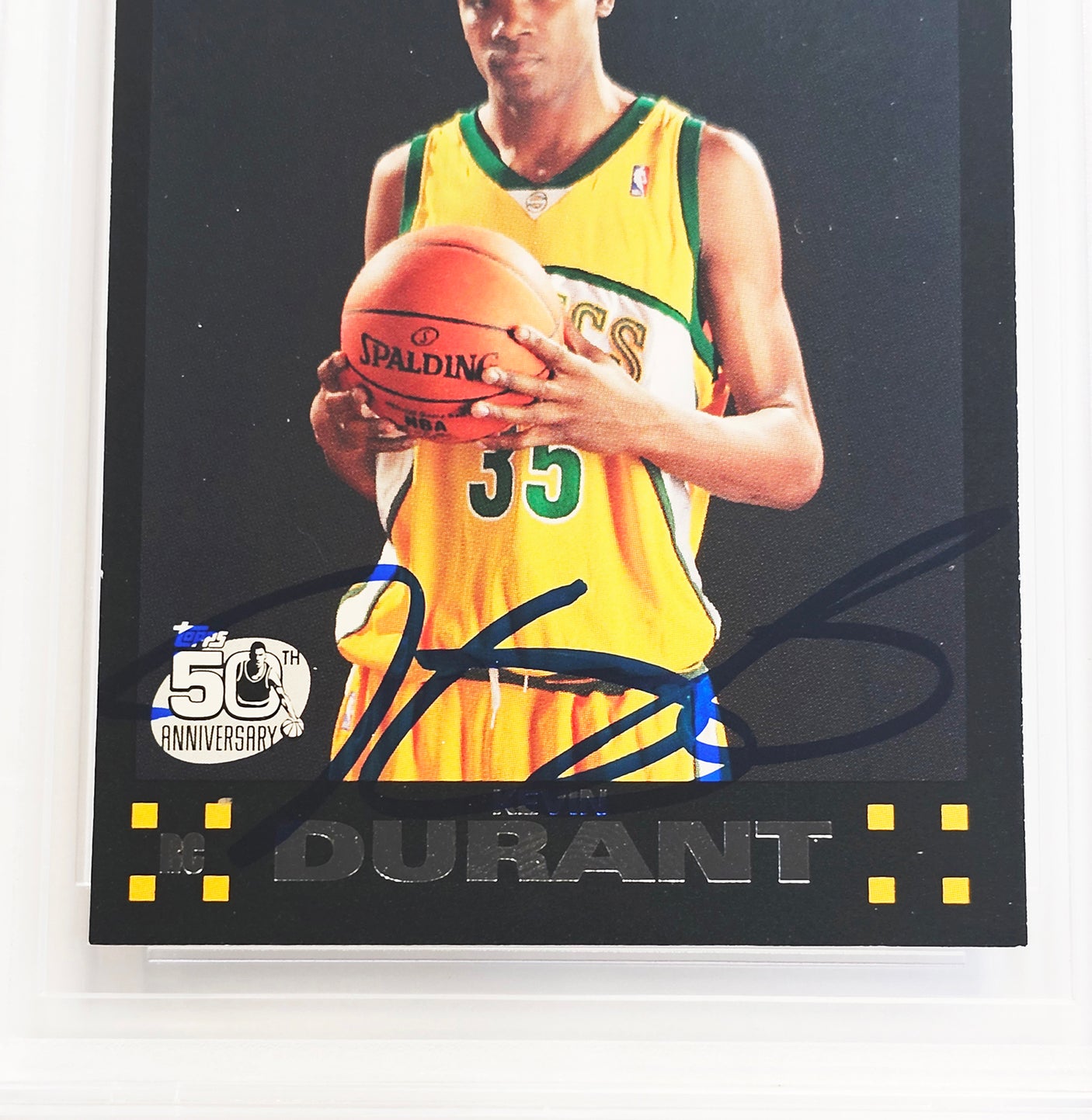 Kevin Durant Autographed 2007-08 Topps Rookie Card #112 Seattle Sonics On Card Beckett BAS #15500184