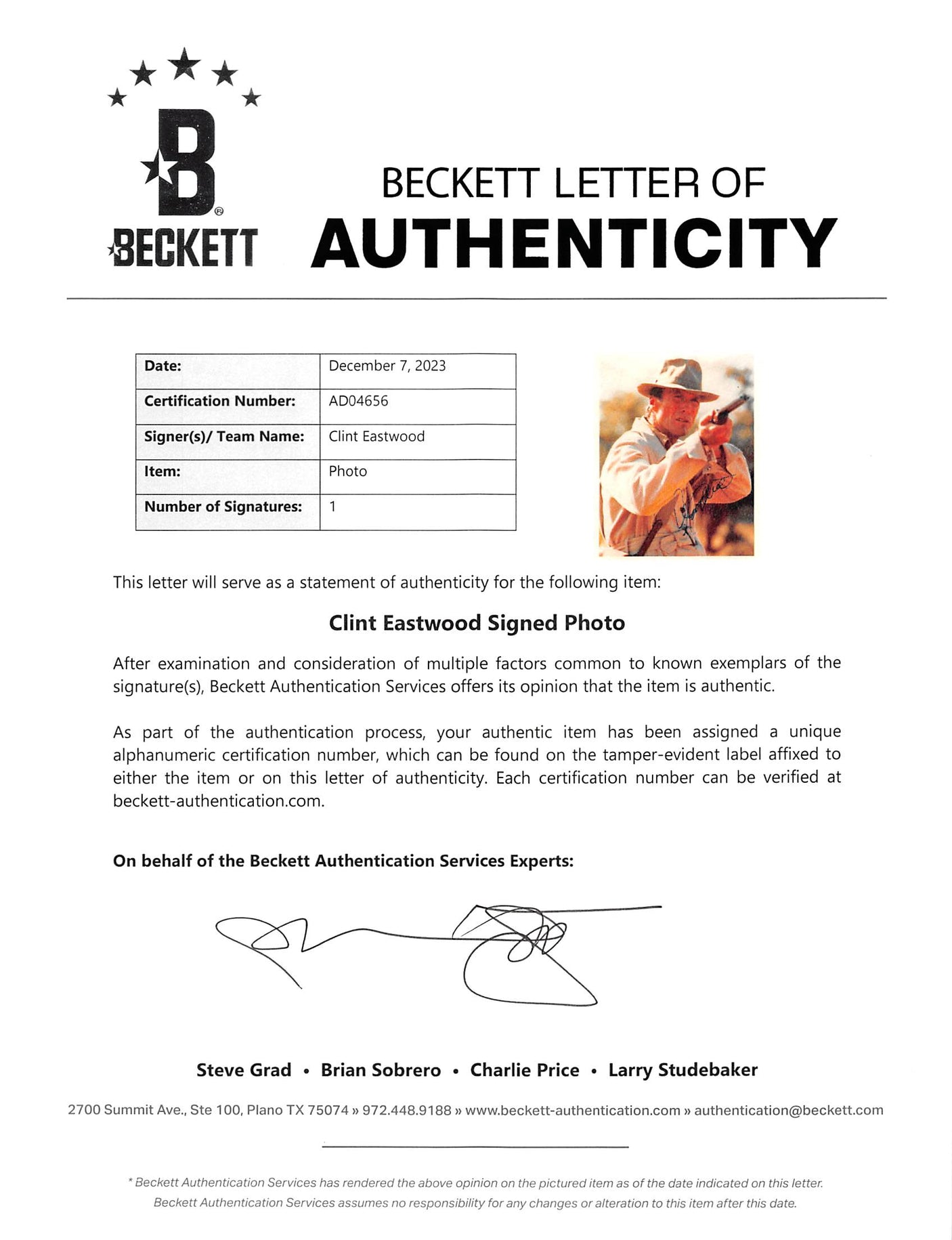 Clint Eastwood White Hunter Black Heart Authentic Signed 8x10 Photo BAS #AD04656