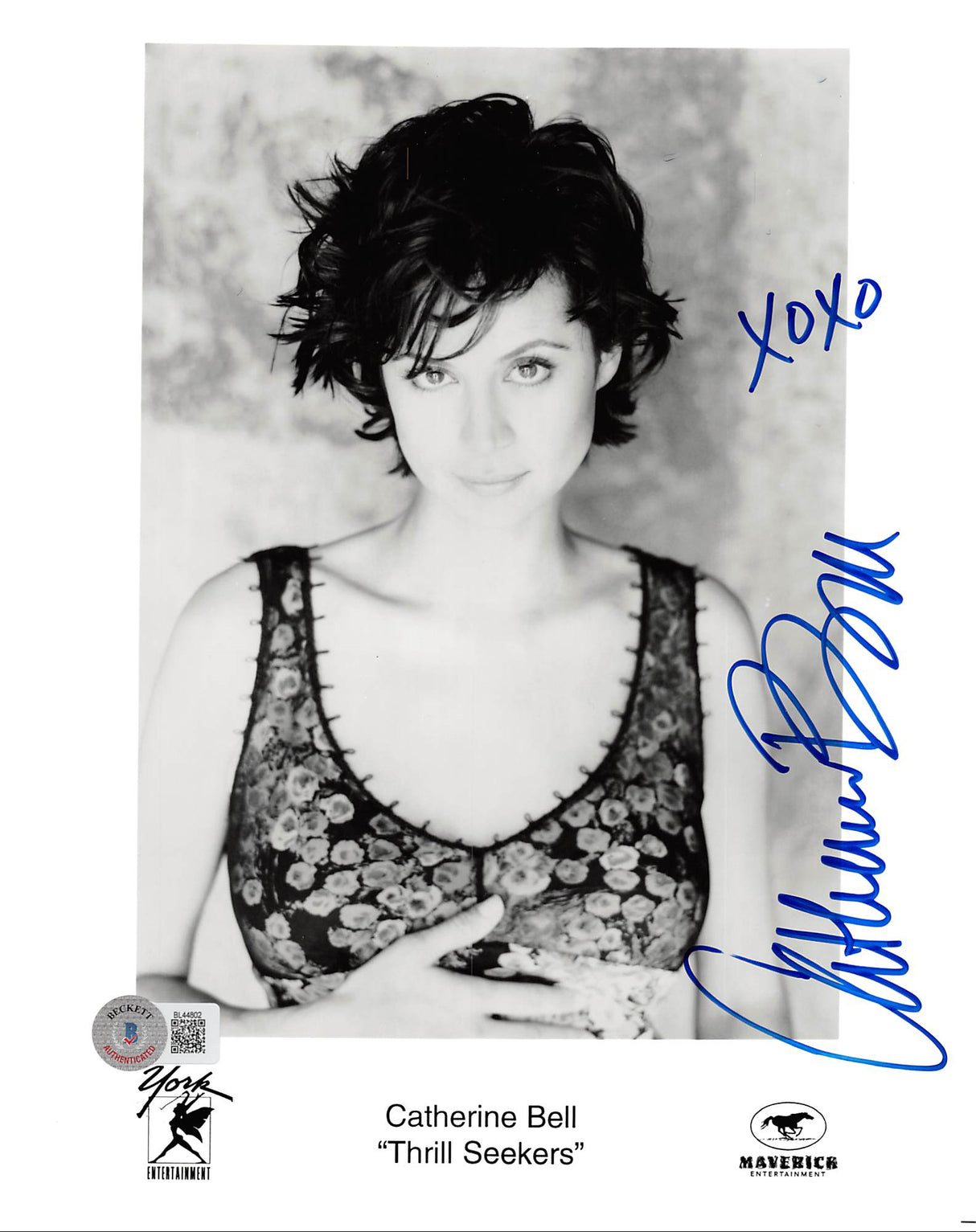 Catherine Bell Thrill Seekers "XOXO" Authentic Signed 8x10 Photo BAS #BL44802