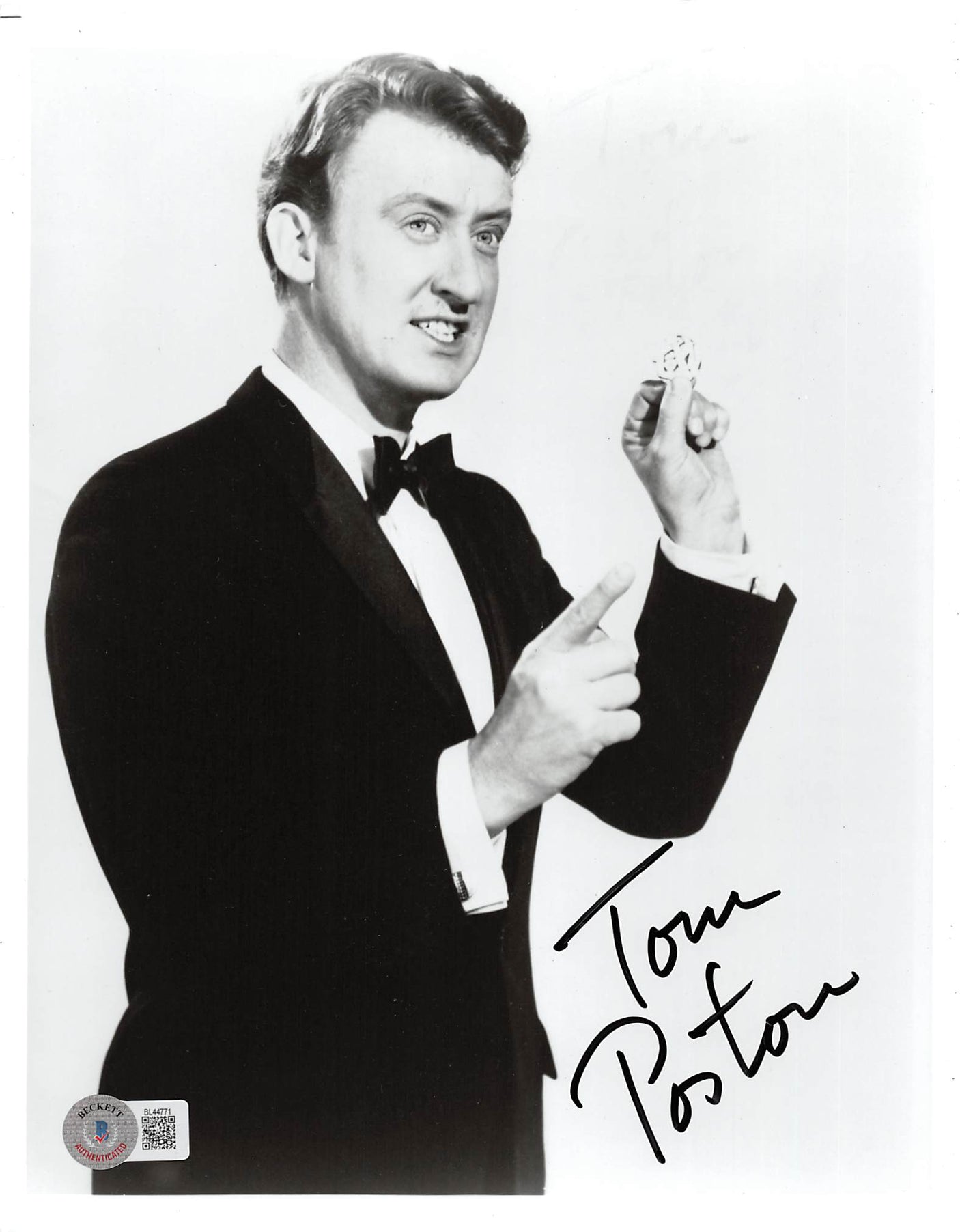 Tom Poston The Bob Newhart Show Authentic Signed 8x10 Photo BAS #BL44771