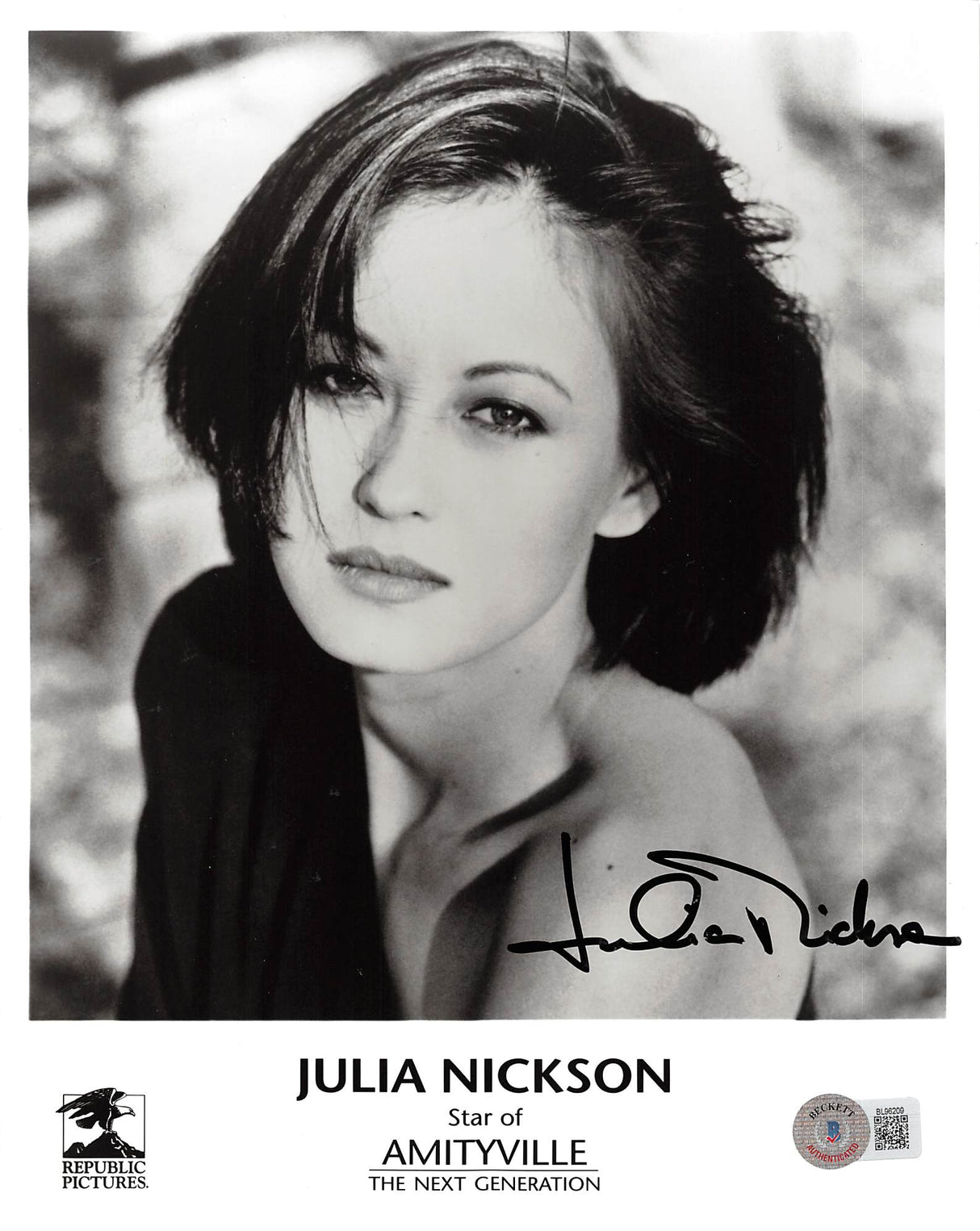 Julia Nickson Amityville: A New Generation Signed 8x10 Photo BAS #BL96209
