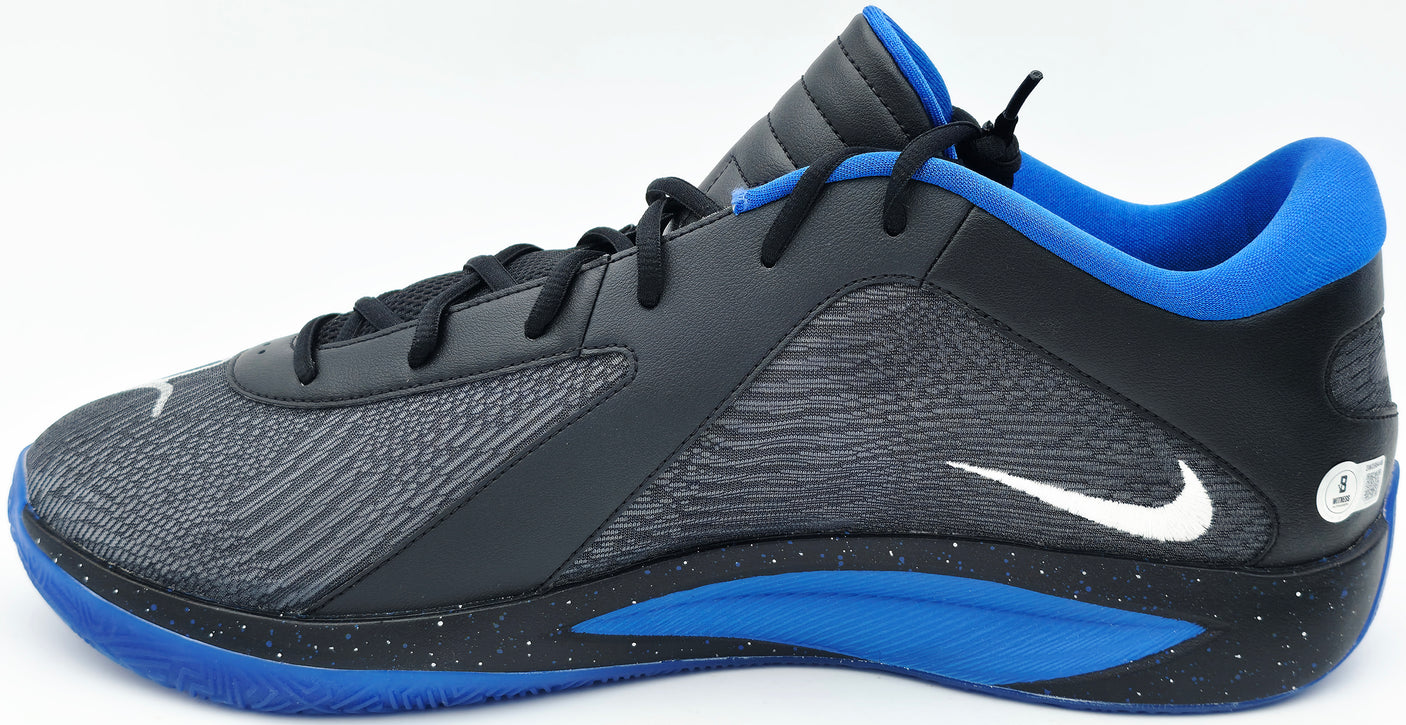 Giannis Antetokounmpo Autographed 2024 Player Exclusive (PE) Promo DUKE BLUE DEVILS BLK/WHT-GAME ROYAL/BLK Nike Zoom Freak 6 NCAA P Shoes Size 17 (No Box) Beckett BAS Witness #3W396446 & #3W396447
