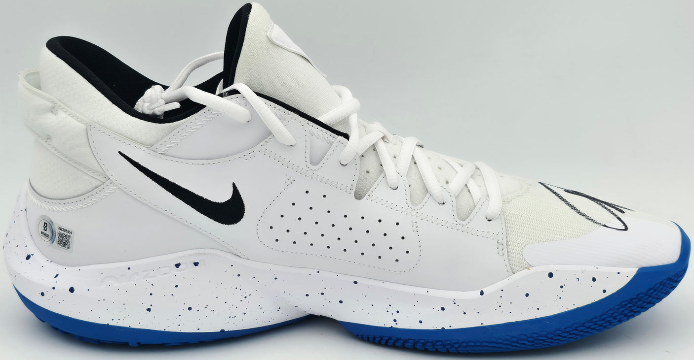 Giannis Antetokounmpo Autographed 2021 Player Exclusive (PE) Promo DUKE BLUE DEVILS WHITE/BLK-ROYAL Nike Zoom Freak 2 DUKE SOS Shoes Size 16 (No Box) Beckett BAS Witness #3W396953 & #3W396954