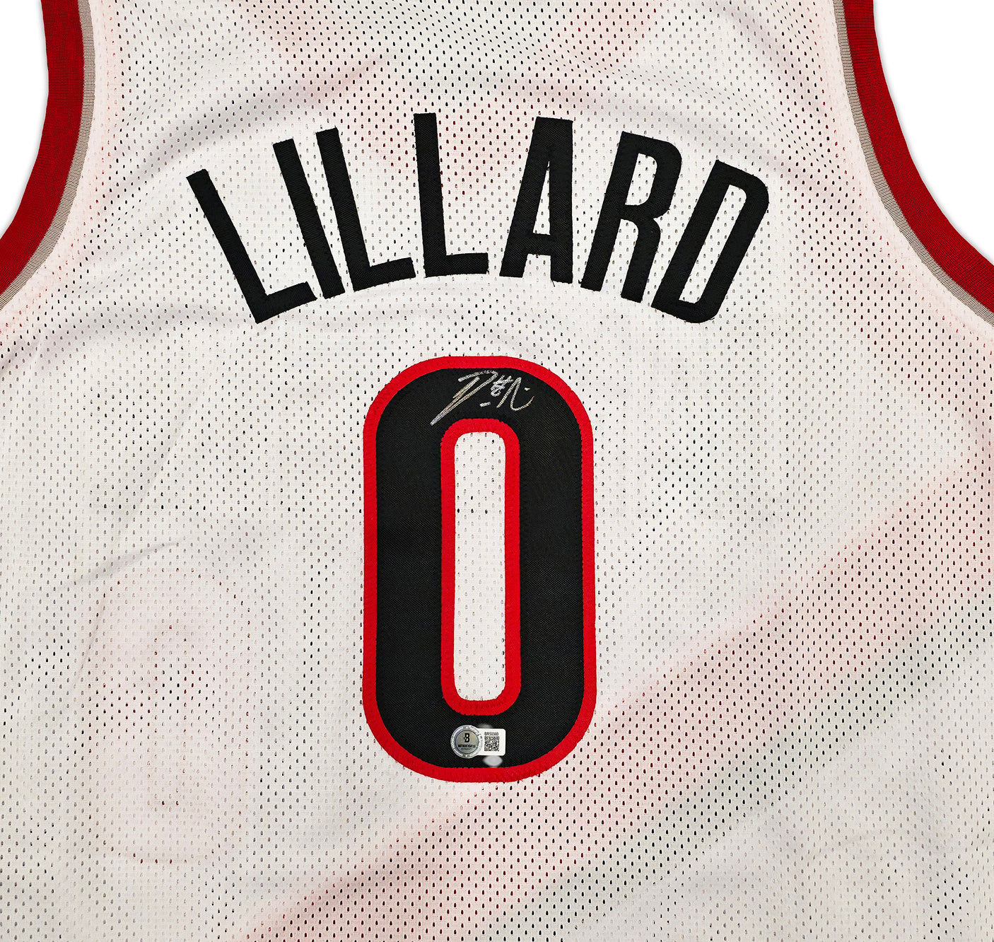 Portland Trail Blazers Damian Lillard Autographed White Jersey Beckett BAS Stock #195902
